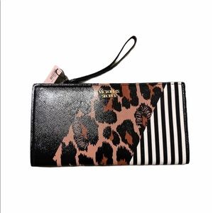 Victoria’s Secret clutch